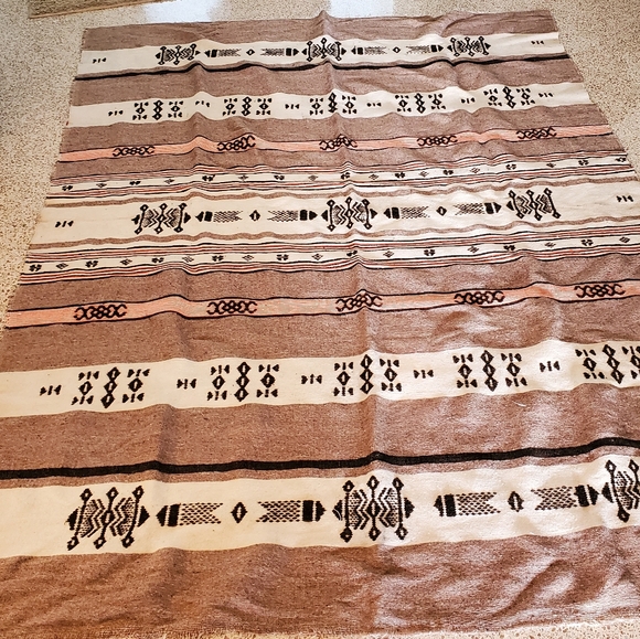 Vintage Morrocan Tribal Woven Wool Rug/Blanket Handmade - Picture 7 of 7